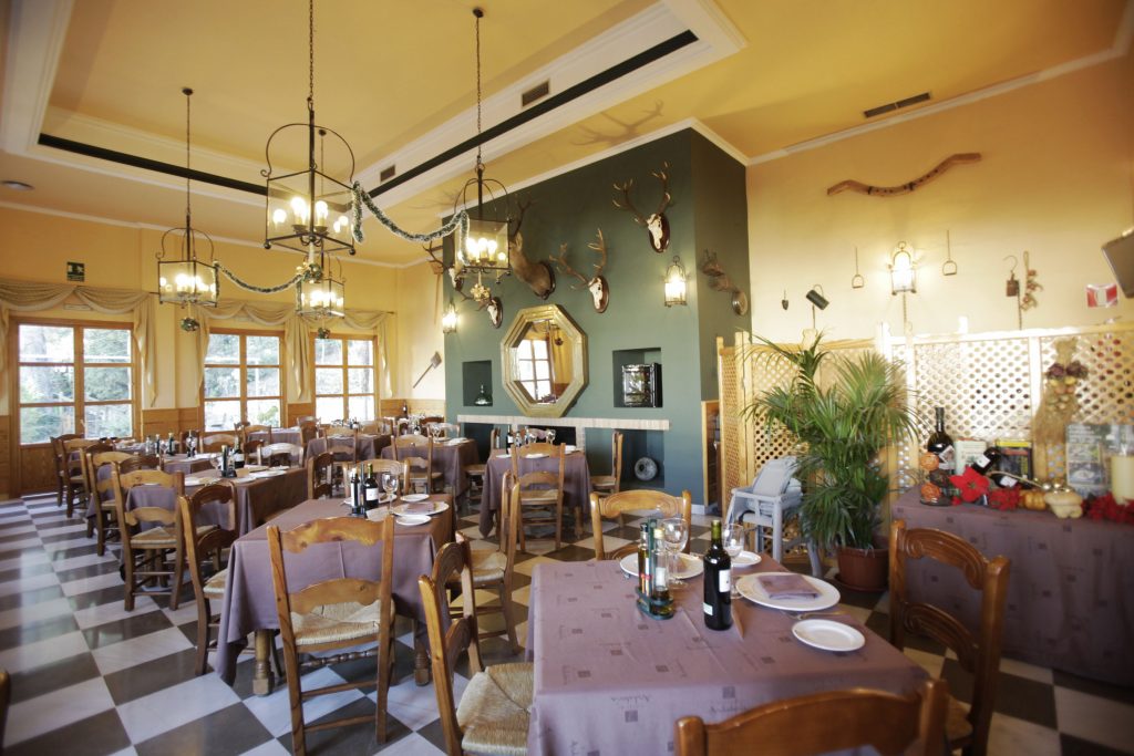 Lee más sobre el artículo Restaurante El Trillo – Villa Turística de Cazorla H*** Ciudad