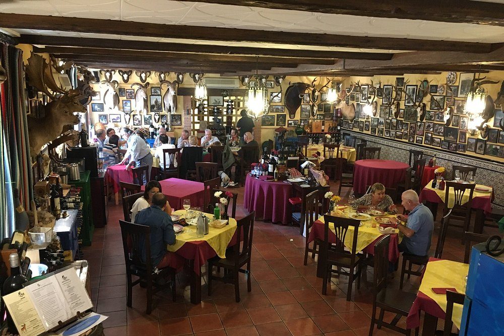 Lee más sobre el artículo Mesón Don Chema Restaurante
