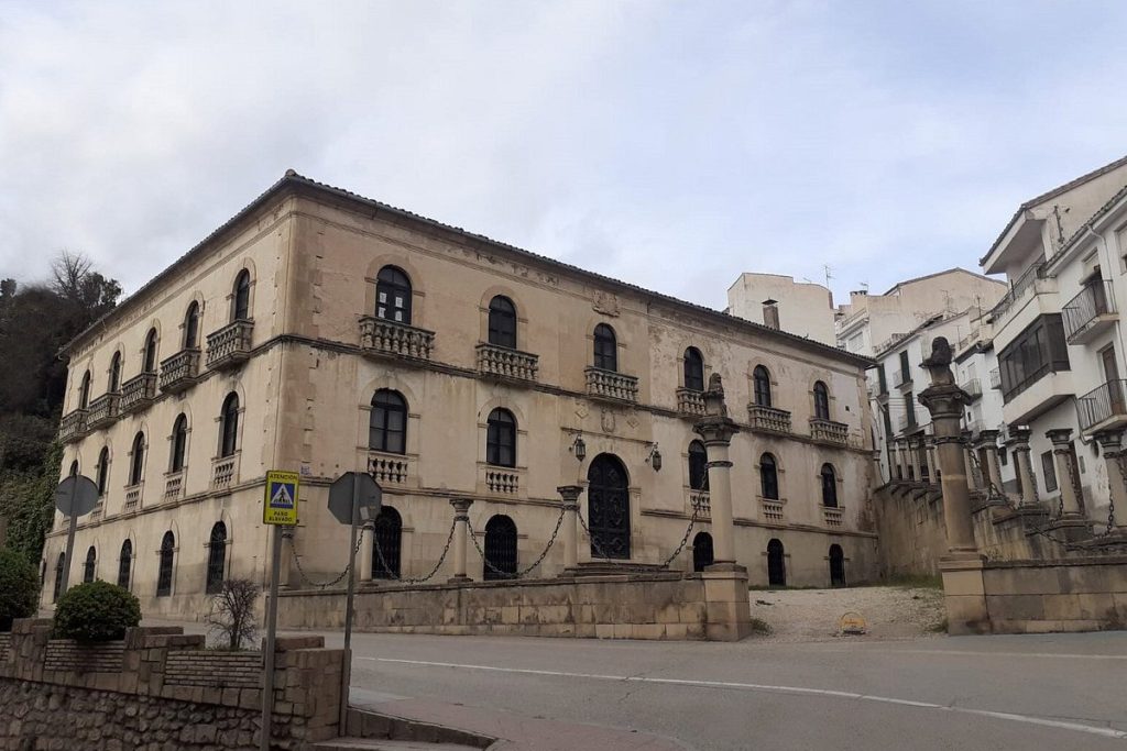 Lee más sobre el artículo Palacio de las Cadenas